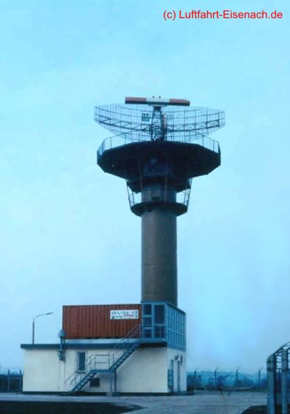 RADAR-AVIA-D-COREN_IF_SXF_Archiv-Berlin-Airports_Webversion.jpg