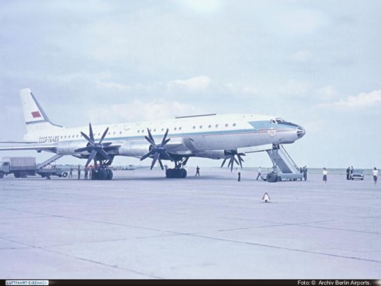 CCCP-76485_Aeroflot_TU-114_SXF-1960_Color_Archiv-IF_Bild-5_Web.jpg