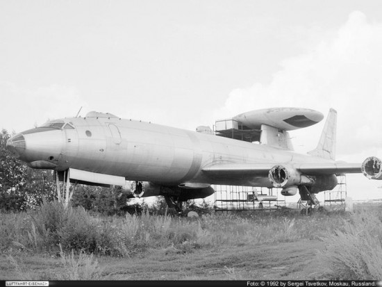 61M601_TU-126_RuAF_Moskau-Shukowski-1992_Bild-1_Sergei-Tsvetkov_Web.jpg