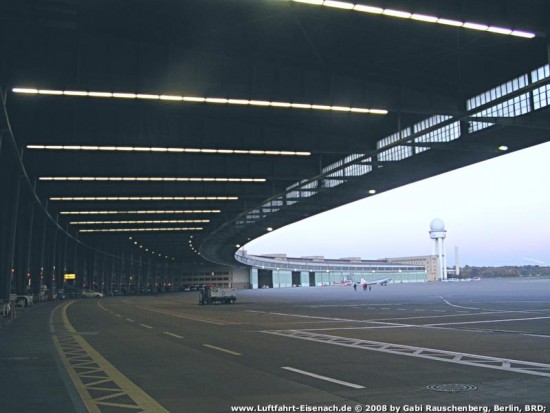 Tempelhof-Okober-2008_Web_G-Rauschenberg_Bild-3.jpg