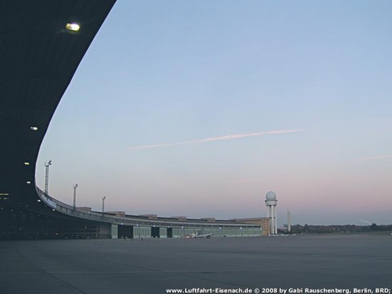Tempelhof-Okober-2008_Web_G-Rauschenberg_Bild-2.jpg