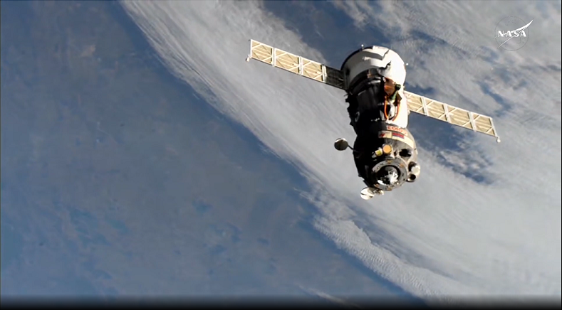 Abgedockt und Deorbit.png