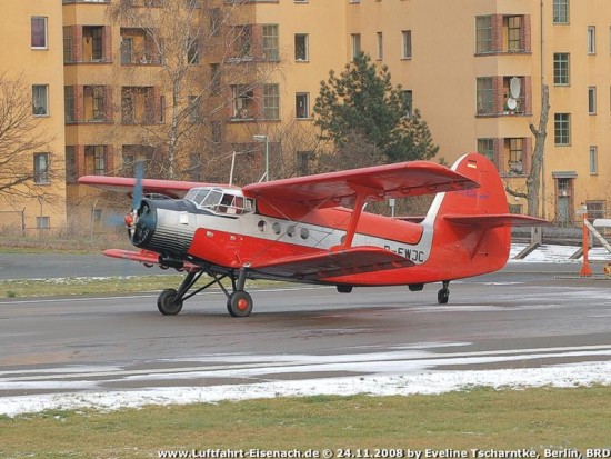D-FWJC_AN-2_Air-THF_THF-24112008_Bild-2_E-Tscharntke_Web.jpg