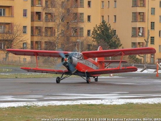 D-FWJC_AN-2_Air-THF_THF-24112008_Bild-3_E-Tscharntke_Web.jpg