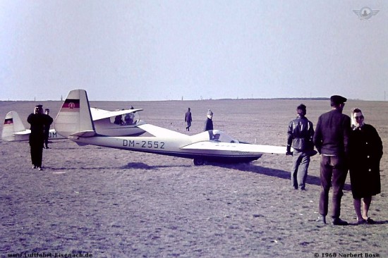 DM-2552_Libelle-Laminar-Lom-58-2_ GST_Laucha-1968_Norbert-Bose_02_W.jpg