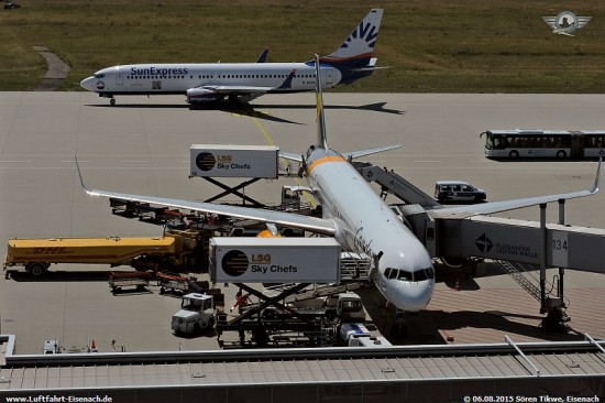 D-ABOJ_B757-330_Condor_LEJ-06082015_S-Tikwe_03_W.jpg