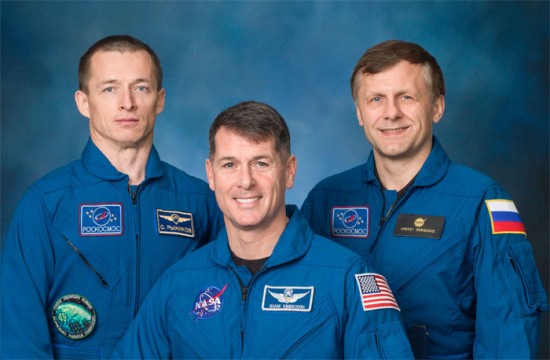 soyuzms02crew .jpg