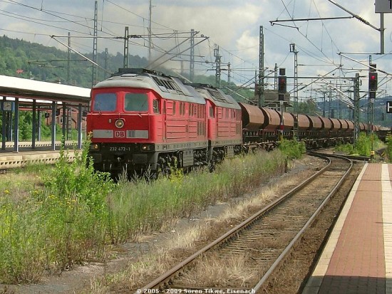 BR-232_Bahnhof-EA_Juni-2007_Bild-2_Henning-Tikwe_Wriginal.jpg (131.31 KiB) 2568 mal betrachtet BR-232_Bahnhof-EA_Juni-2007_Bild-2_Henning-Tikwe_Wriginal.jpg