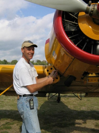 zette und seine hummel.jpg